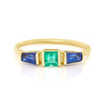 Load image into Gallery viewer, 18K Yellow Gold Blue Sapphire & Emerald Triplet Ring