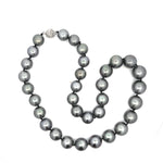 Load image into Gallery viewer, 14K White Gold Tahitian Pearl Necklace with Diamond Clasp