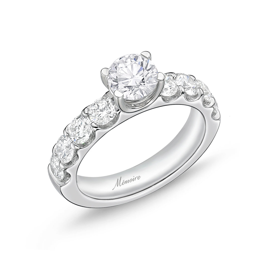 MEMOIRE Odessa Diamond Engagement Ring