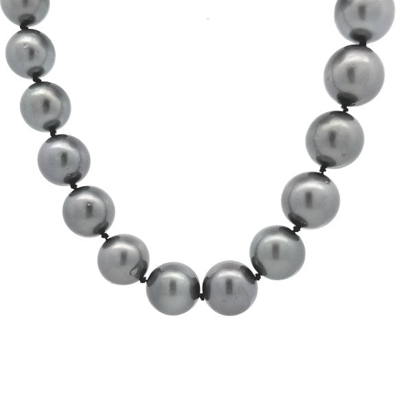 14K White Gold Tahitian Pearl Necklace with Diamond Clasp
