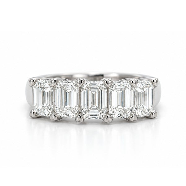 18K WHITE GOLD 5-STONE ANNIVERSARY OR WEDDING BAND