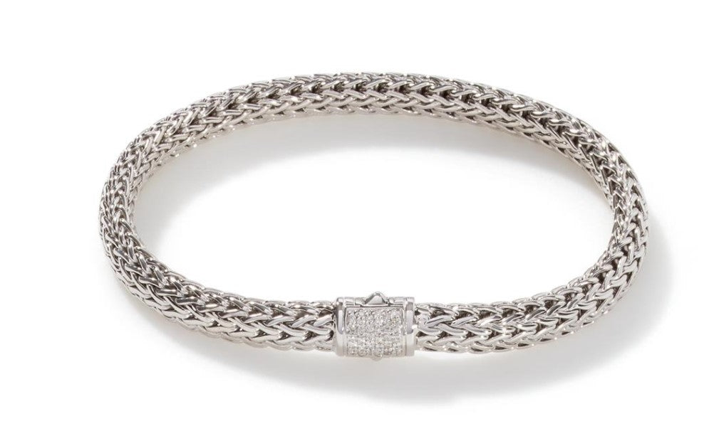 Classic Chain Silver Bracelet With Pave Diamond Clasp